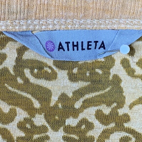 Athleta Stretch Top Women S Orange Umbre V-neck Metal Buttons - Picture 4 of 9